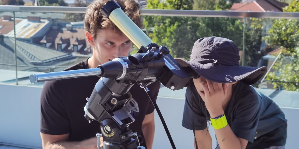 Cosmolab - Nadomestno javno opazovanje Sonca