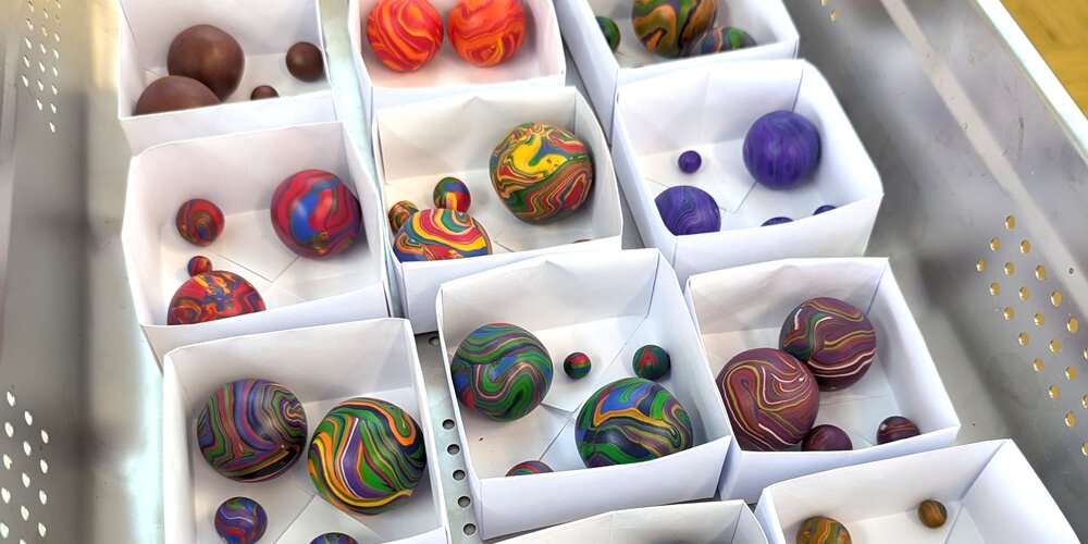 Cosmolab - Cosmolabova izobraževanja za učitelje in učiteljice